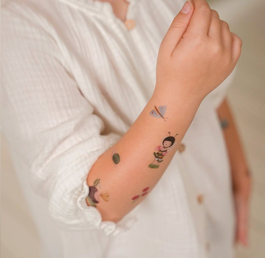 Little Dutch tattoos Rosa & Friends