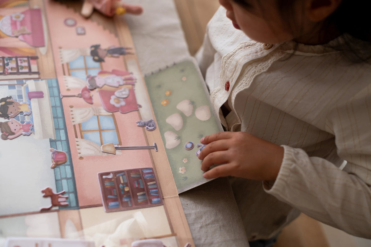 Herbruikbare stickerboek Rosa