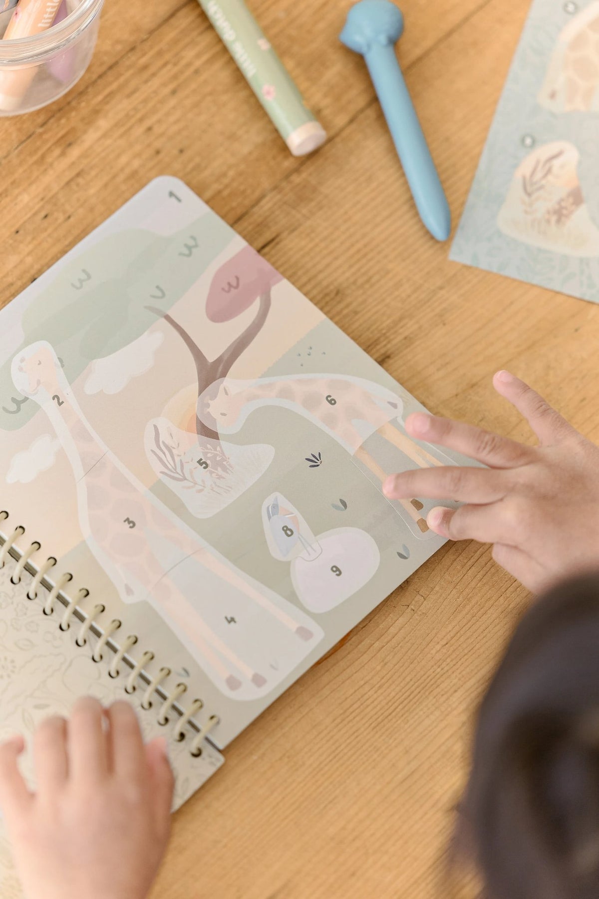 Stickerboek op nummer "Rosa"