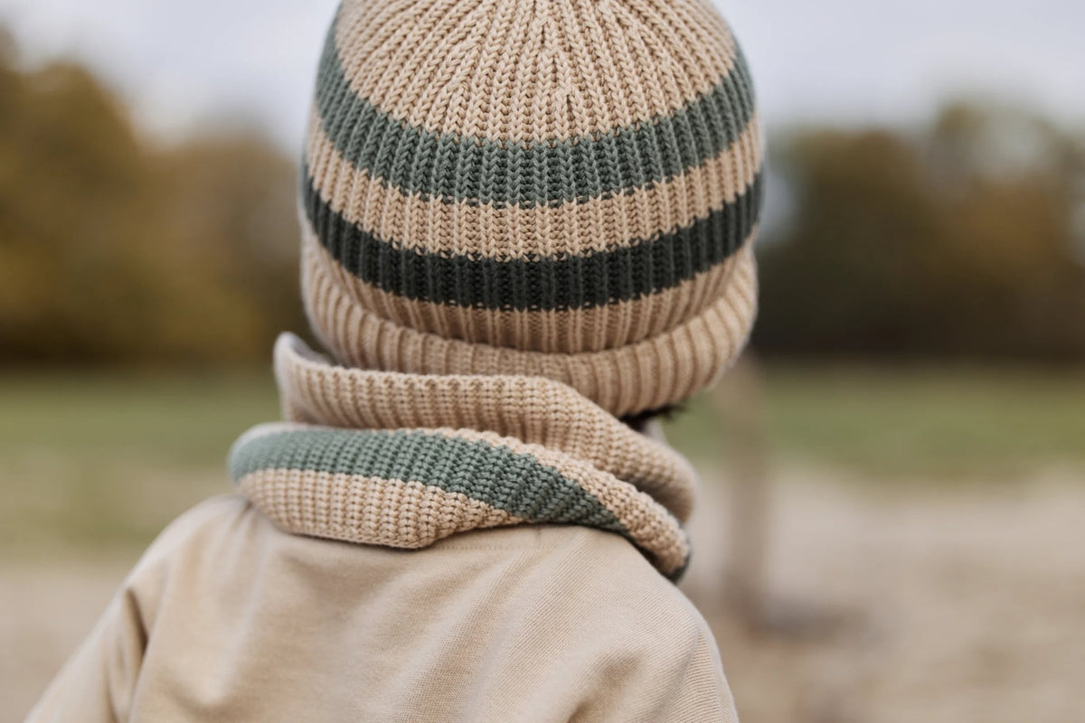 Gebreide sjaal "Warm Taupe"